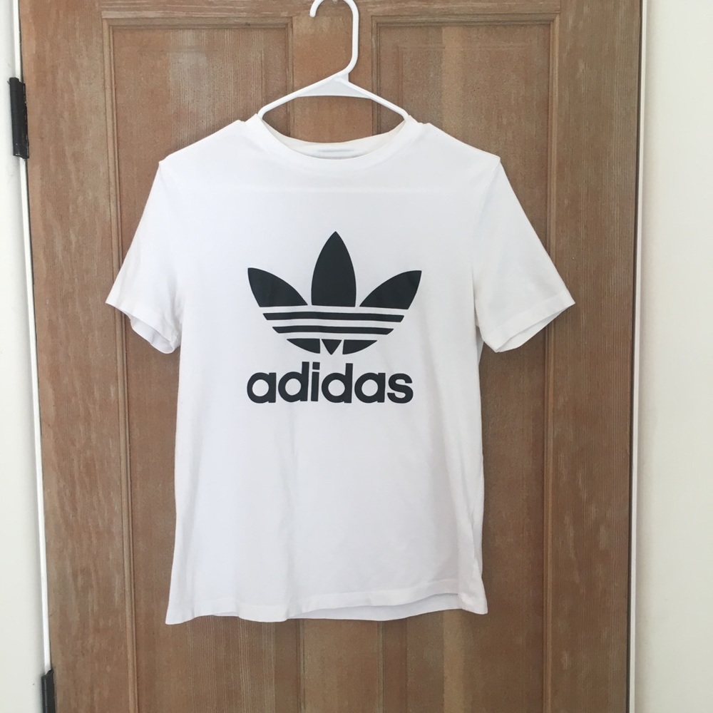 Adidas tshirt
